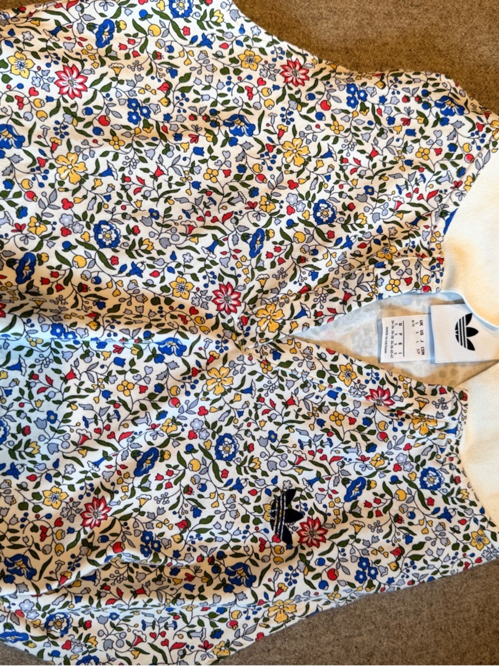 ADIDAS x LIBERTY LONDON SLEEVELESS POLO SHIRT & SHORTS SET S - Picture 2 of 7